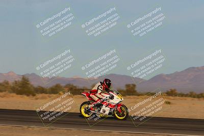 media/Dec-16-2023-CVMA (Sat) [[bb38a358a2]]/Race 13 Amateur Supersport Middleweight/